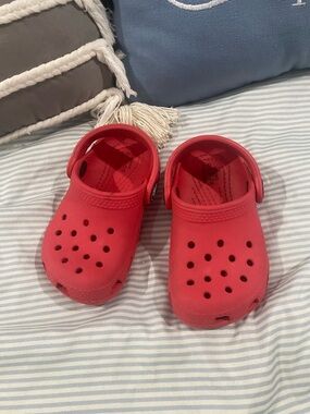 Crocs